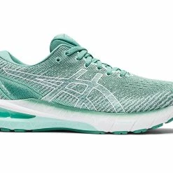 Women's ASICS GT-2000 10 - 1012B045.300