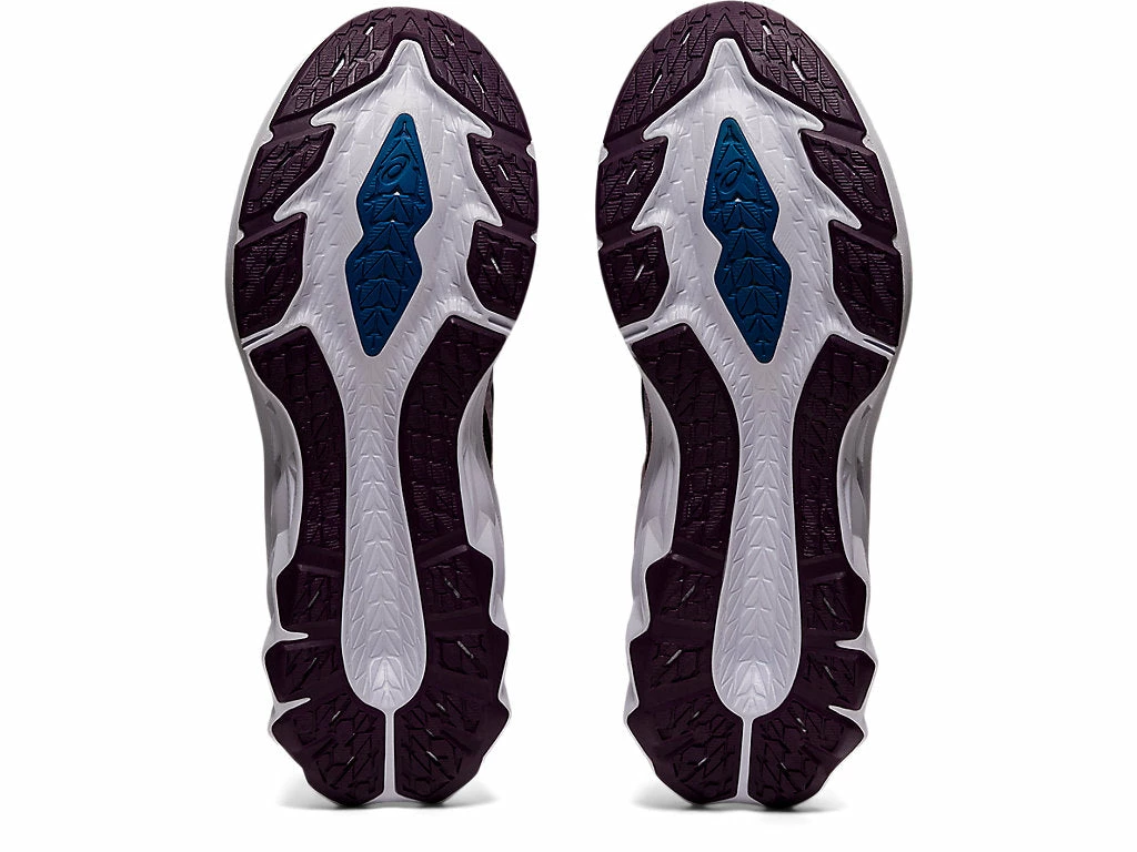 Women's ASICS Novablast 2 - 1012B049.002 - Image 4